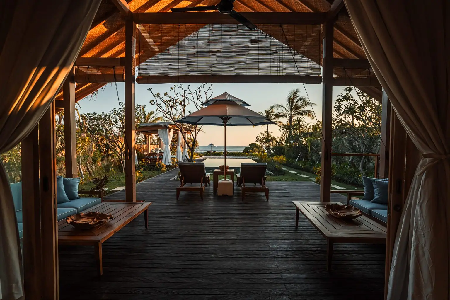 Nihi Rote Ume Boa Beachfront Guest Room