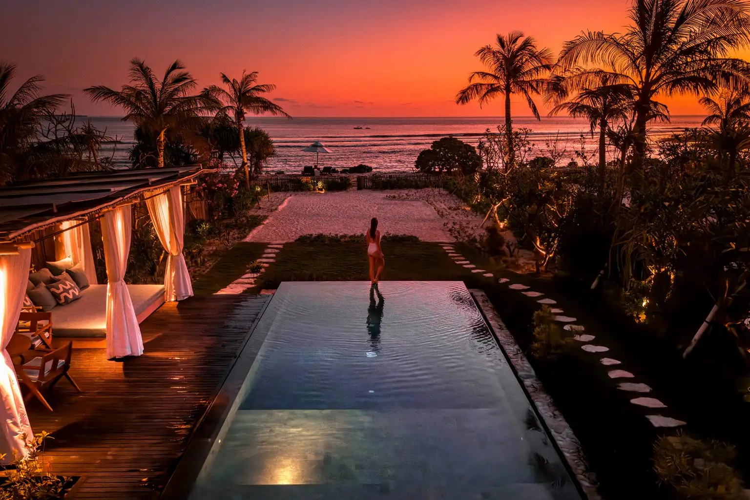 Nihi Rote Ume Boa Beachfront Pool View