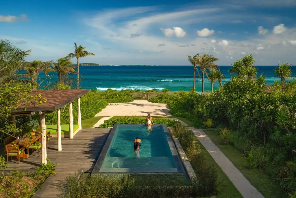 Ume Leo Beach Pool Nihi Rote
