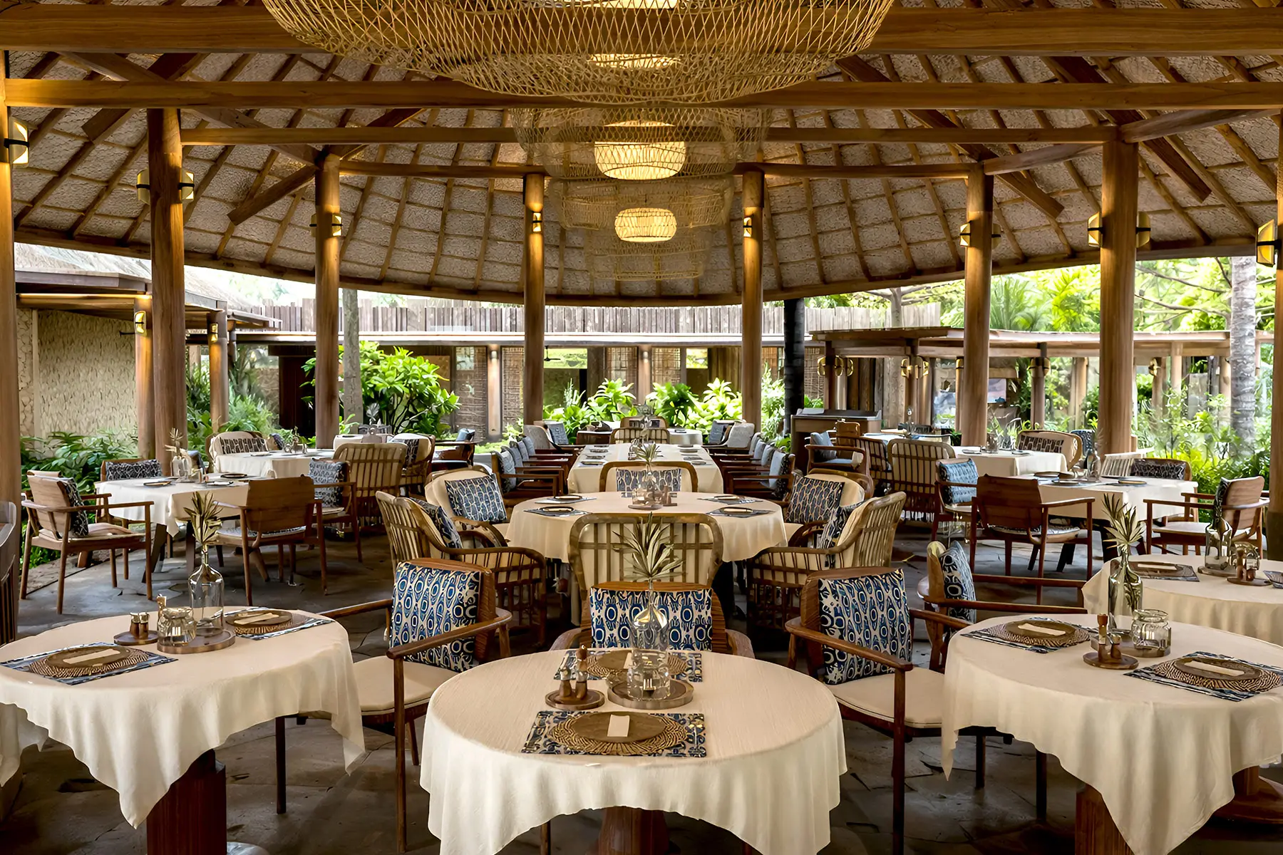 Ombak Restaurant Nihi Rote 3