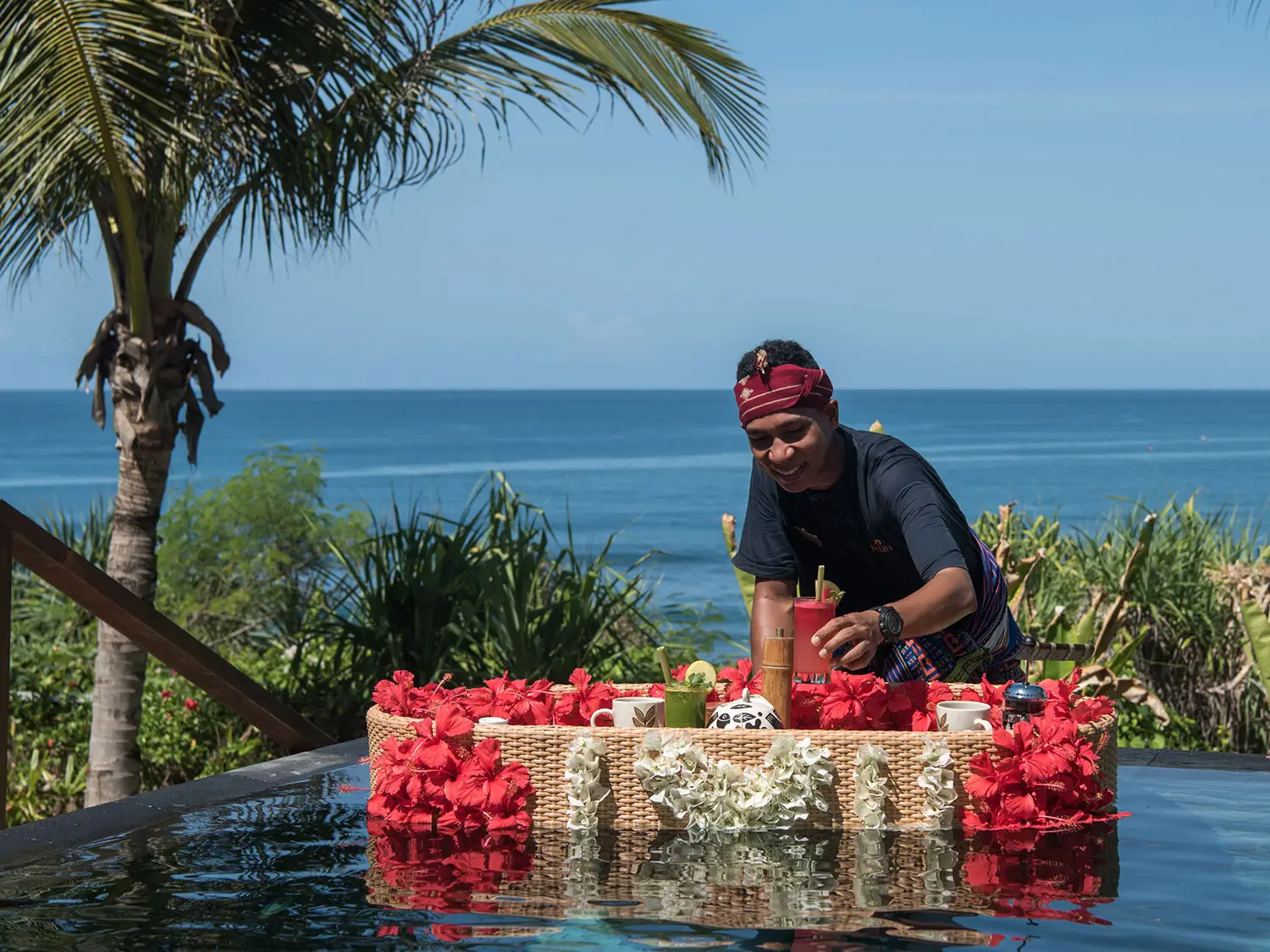 Floating Breakfast 4