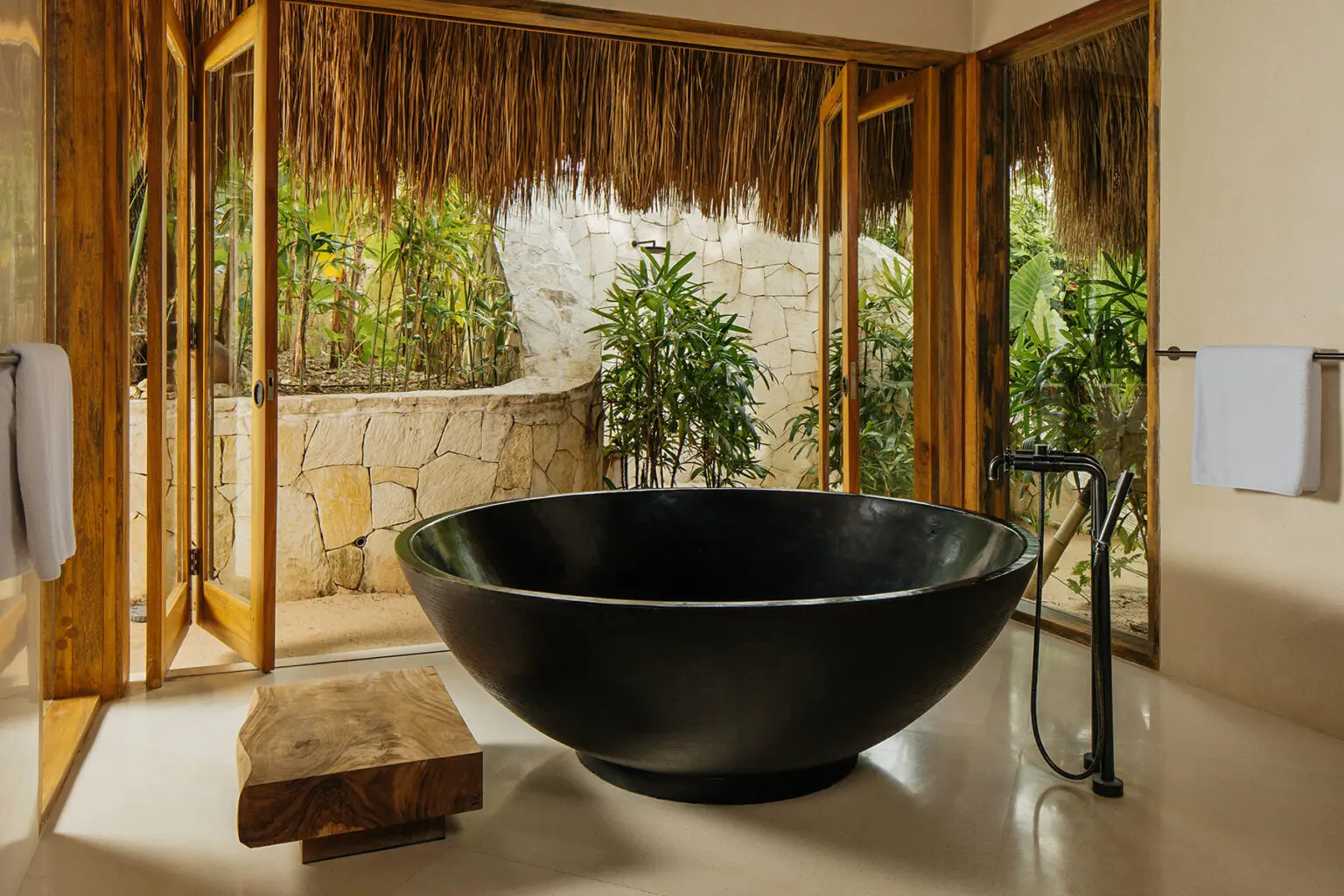 Marangga Occys Nihi Sumba 7