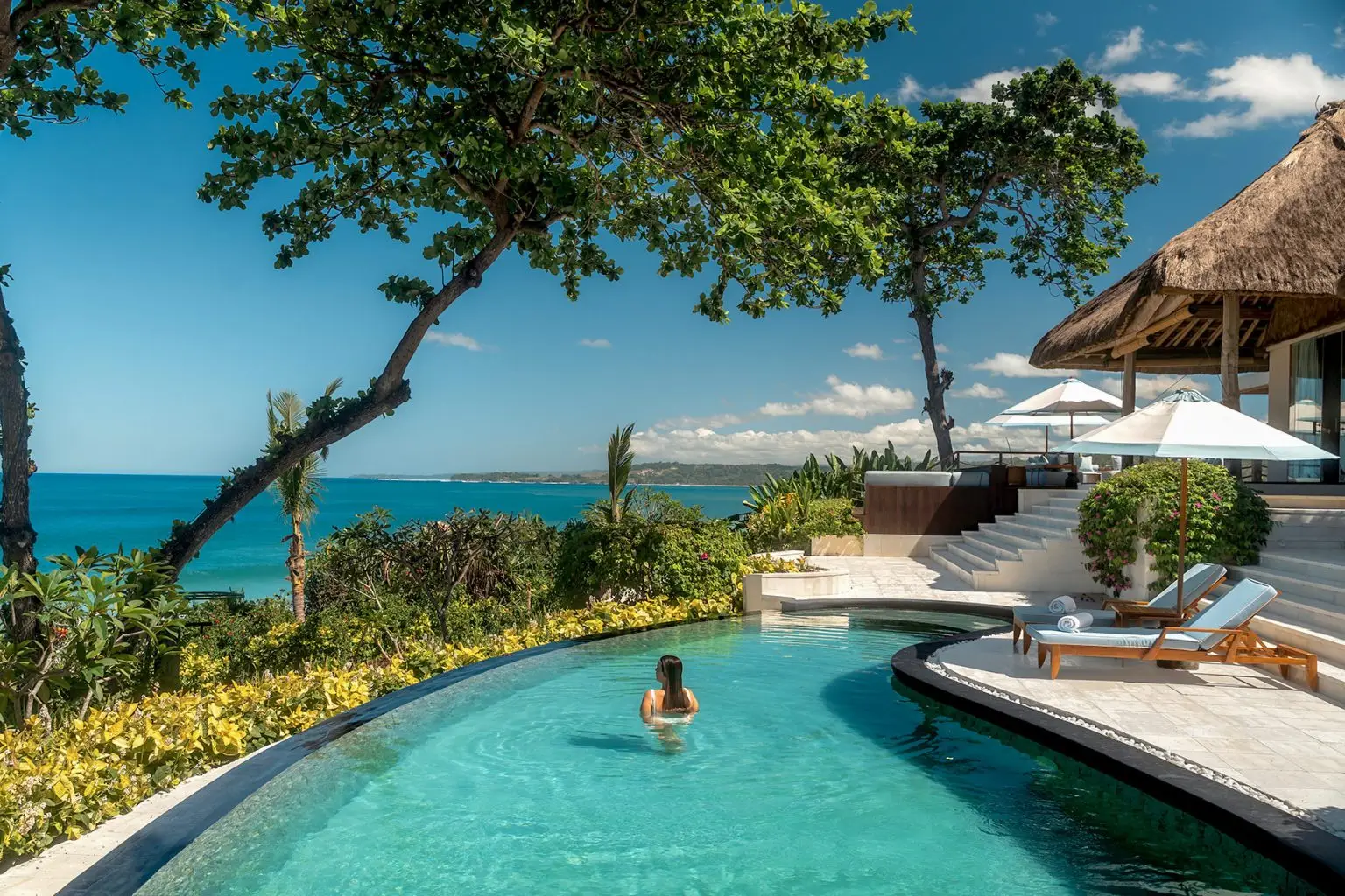Putri Kasambi Pool Ocean View Nihi Sumba
