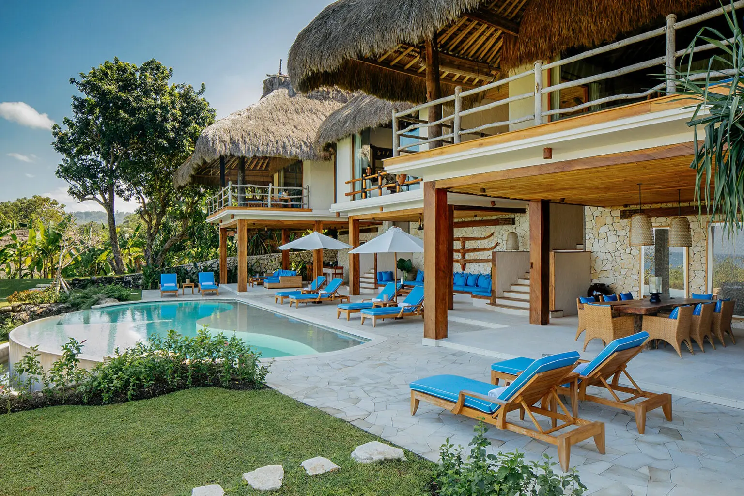 Putri Lantoro Nihi Sumba 2