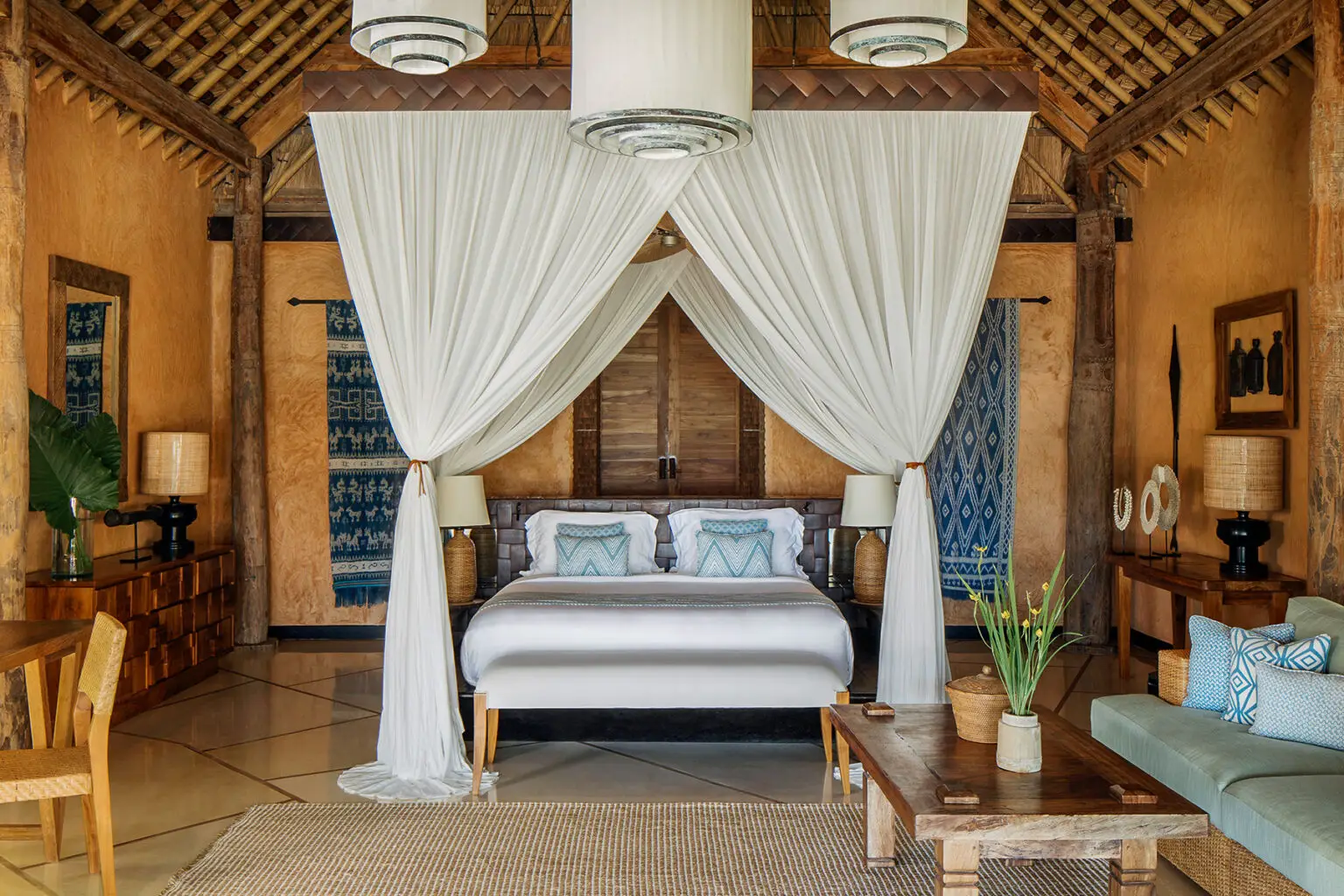 Putri Lantoro Nihi Sumba 5