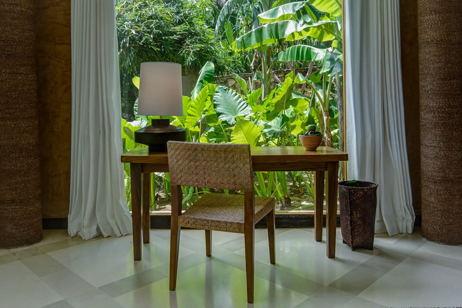 Putri Wamoro Jungle Nihi Sumba 8